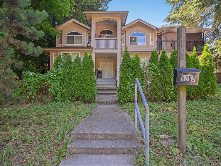 8863 King George Boulevard, Surrey, BC, V3V 5V6