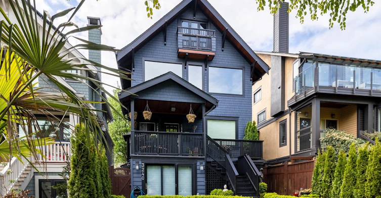 3242 W 1st Avenue, Vancouver, BC, V6K 1H5 - 2
