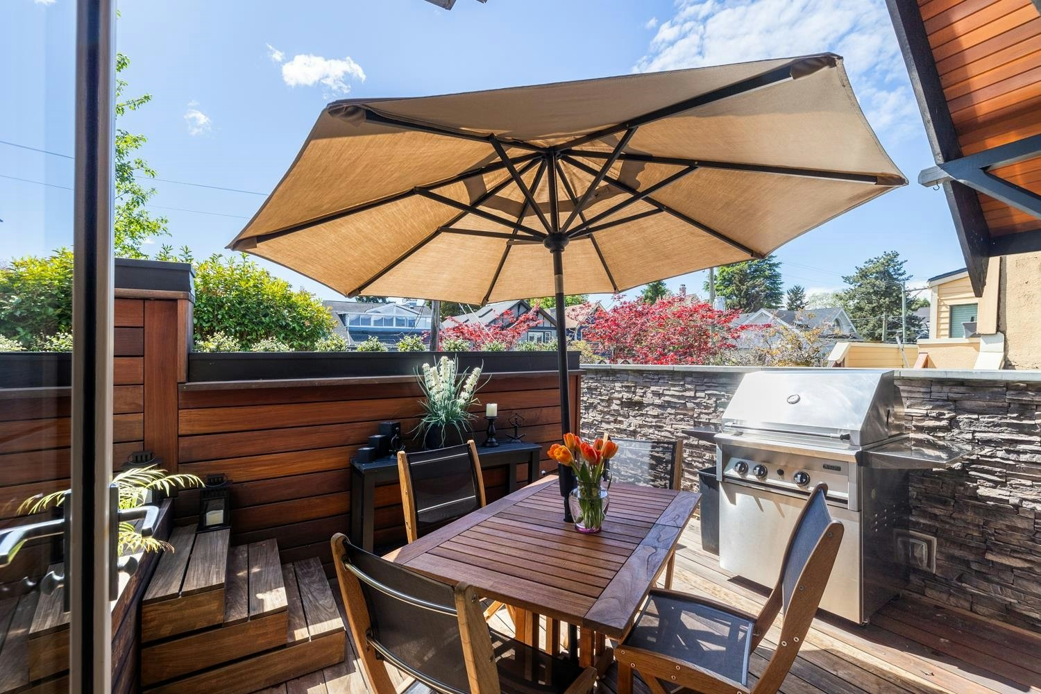 3242 W 1st Avenue, Vancouver, BC, V6K 1H5 - 18