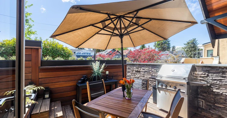 3242 W 1st Avenue, Vancouver, BC, V6K 1H5 - 18