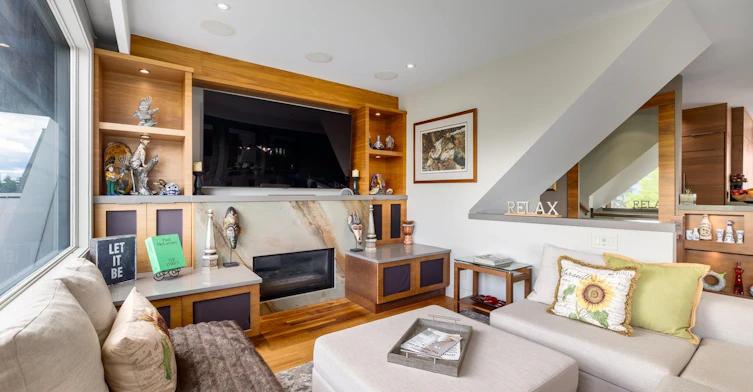 3242 W 1st Avenue, Vancouver, BC, V6K 1H5 - 6