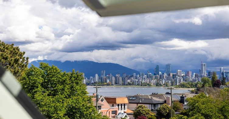 3242 W 1st Avenue, Vancouver, BC, V6K 1H5 - 25