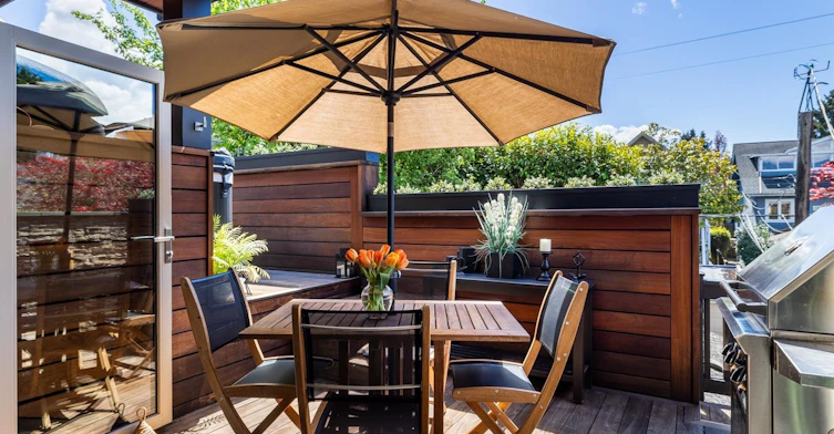 3242 W 1st Avenue, Vancouver, BC, V6K 1H5 - 17