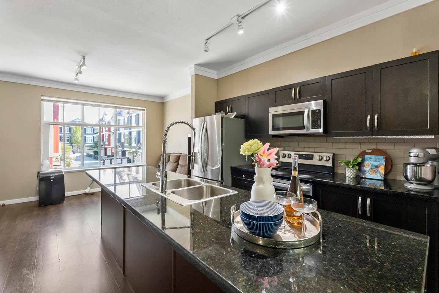 73-6956 193 Street, Surrey, BC, V4N 6E7 - 8