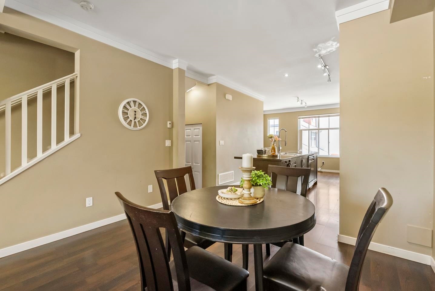 73-6956 193 Street, Surrey, BC, V4N 6E7 - 6