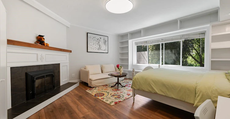 Main Floor-310 St. James Road, North Vancouver, BC, V7N 1L2 - 9