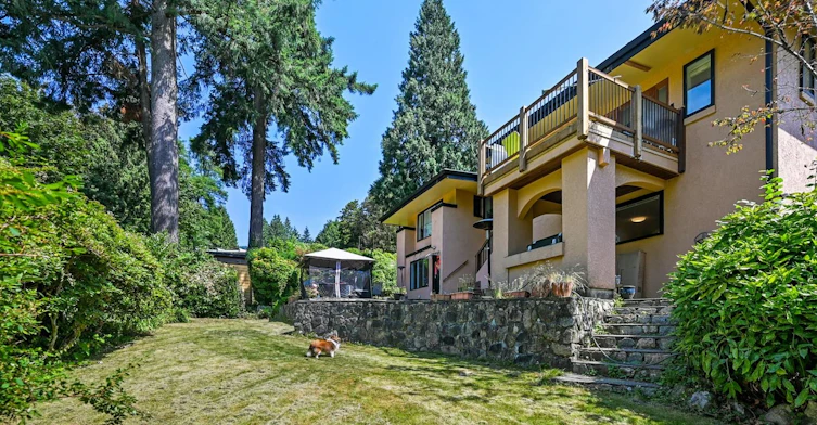 Main Floor-310 St. James Road, North Vancouver, BC, V7N 1L2 - 30