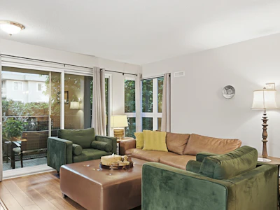 303-106 W Kings Road - 3
