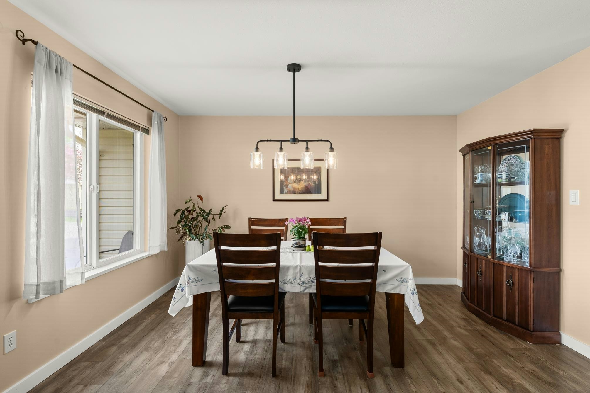 6365 Homestead Avenue, Sechelt, BC, V7Z 0M7 - 11