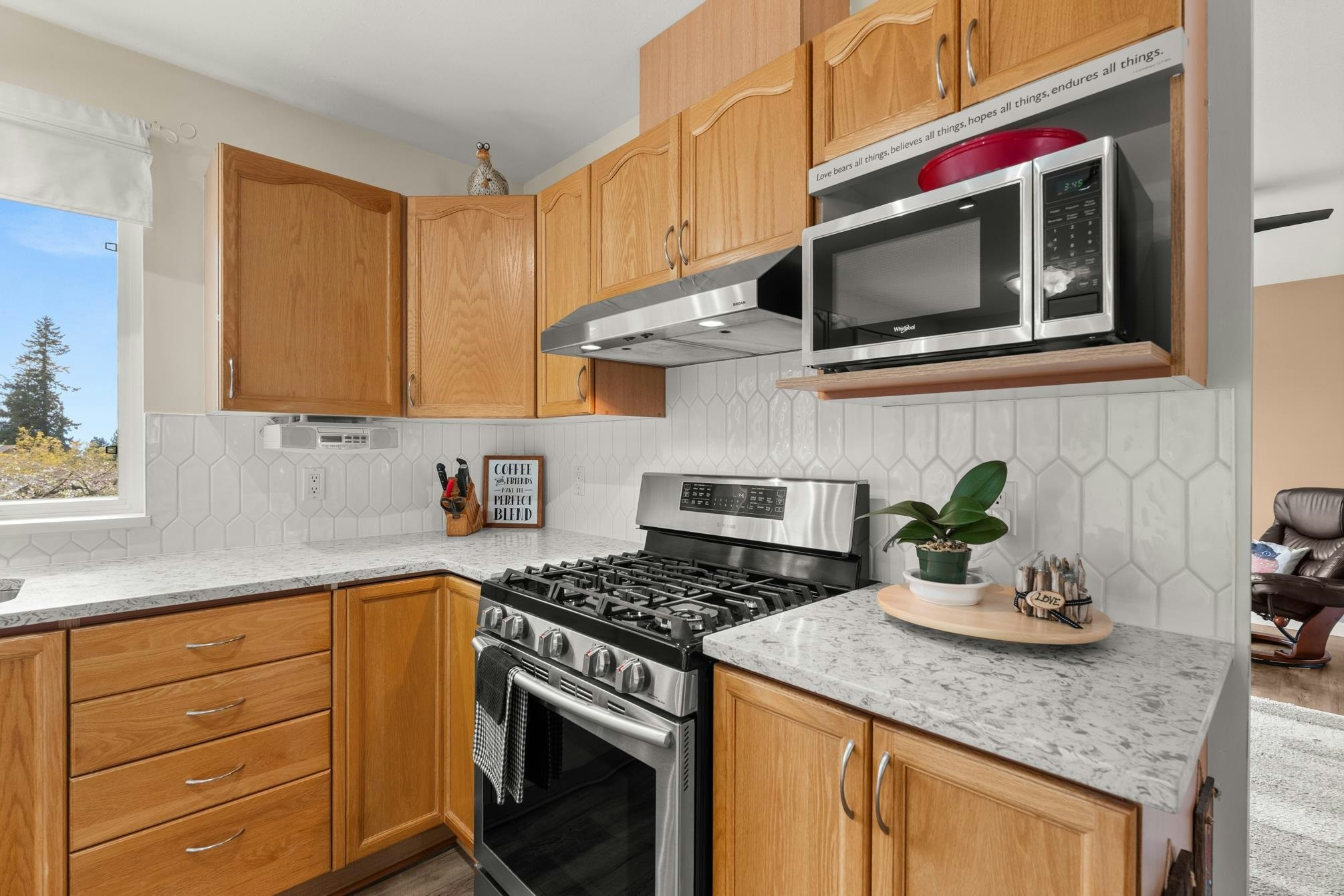 6365 Homestead Avenue, Sechelt, BC, V7Z 0M7 - 16