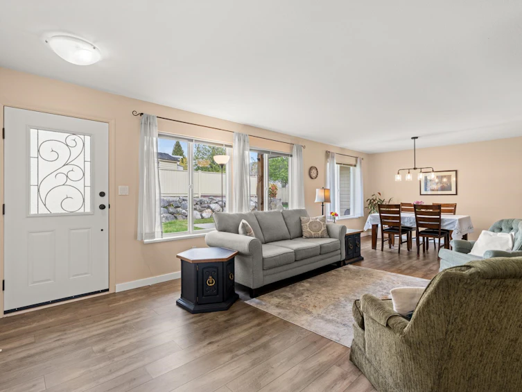 6365 Homestead Avenue, Sechelt, BC, V7Z 0M7 - 5