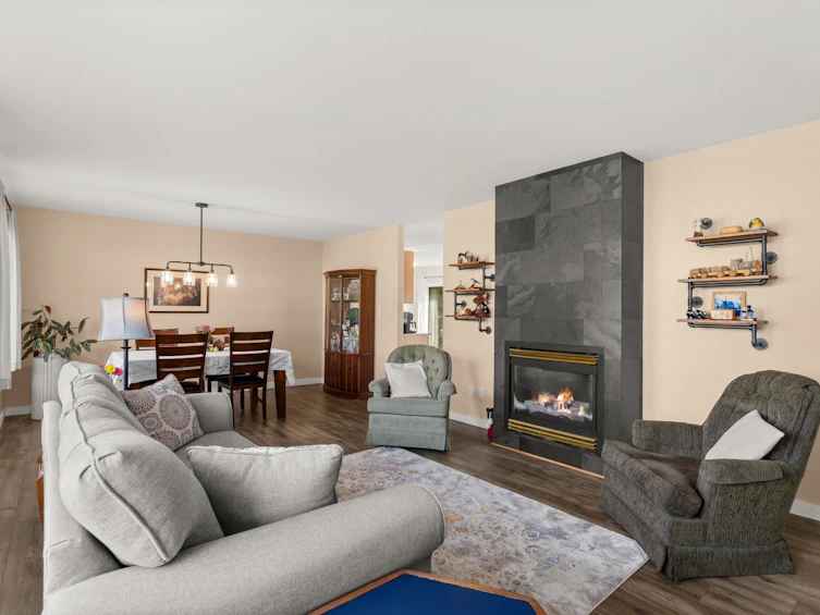 6365 Homestead Avenue, Sechelt, BC, V7Z 0M7 - 8