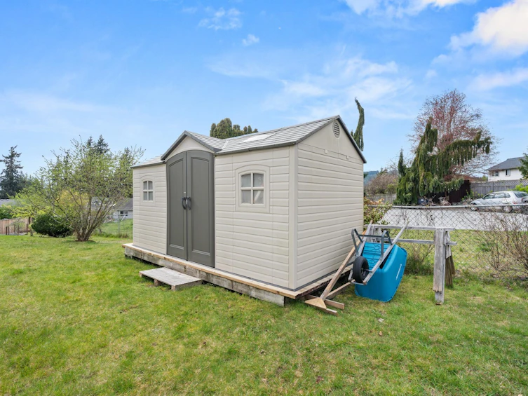6365 Homestead Avenue, Sechelt, BC, V7Z 0M7 - 38