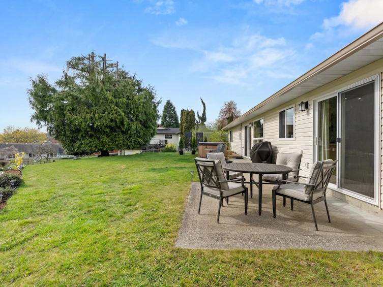 6365 Homestead Avenue, Sechelt, BC, V7Z 0M7 - 33