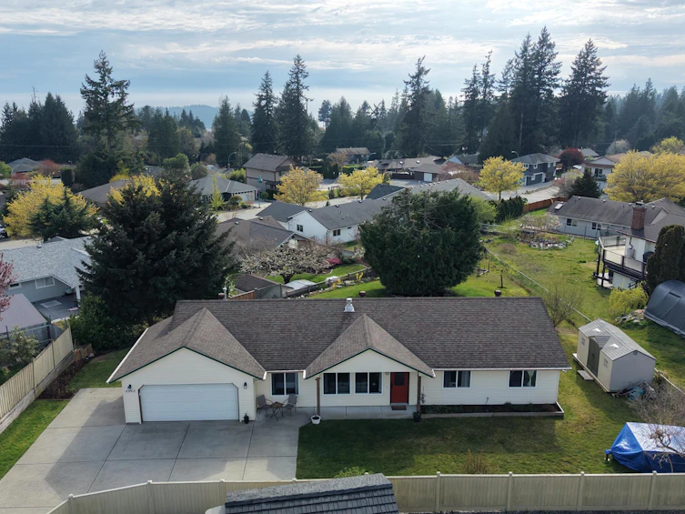 6365 Homestead Avenue, Sechelt, BC, V7Z 0M7 - 3
