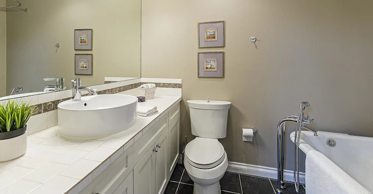 2233 Alden Lane, North Vancouver, BC, V7P 2J7 - 9