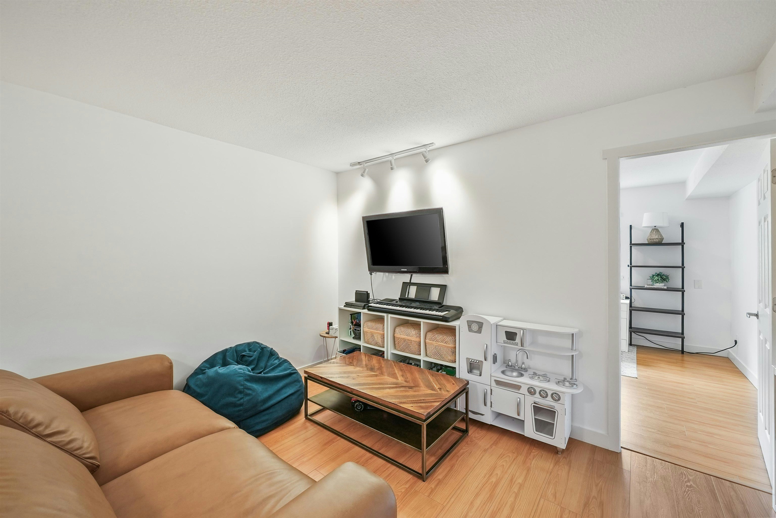 1071 Spar Drive, Coquitlam, BC, V3H 3H2 - 19