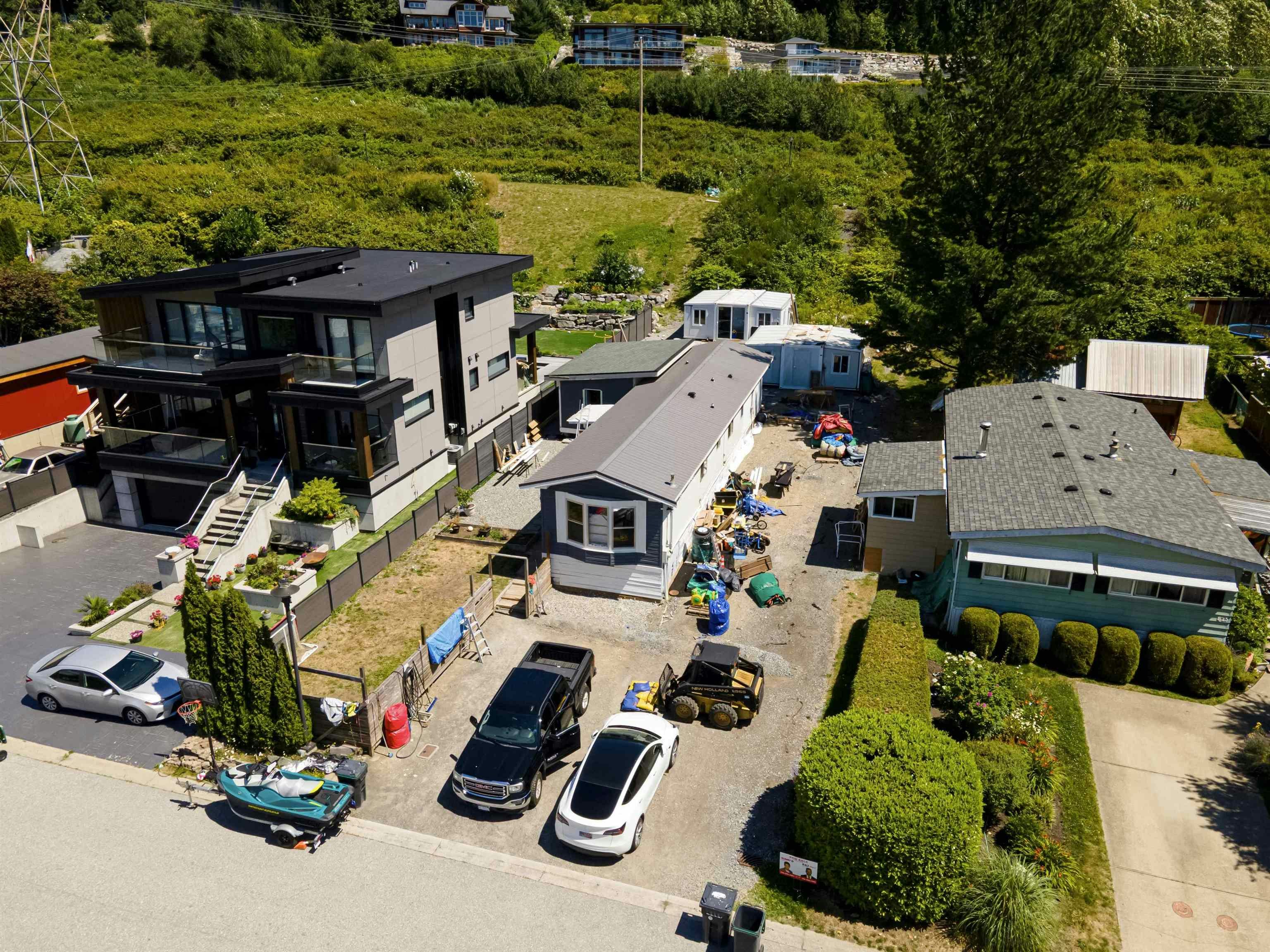 819 Britannia Way, Squamish, BC, V8B 1J2 - 31