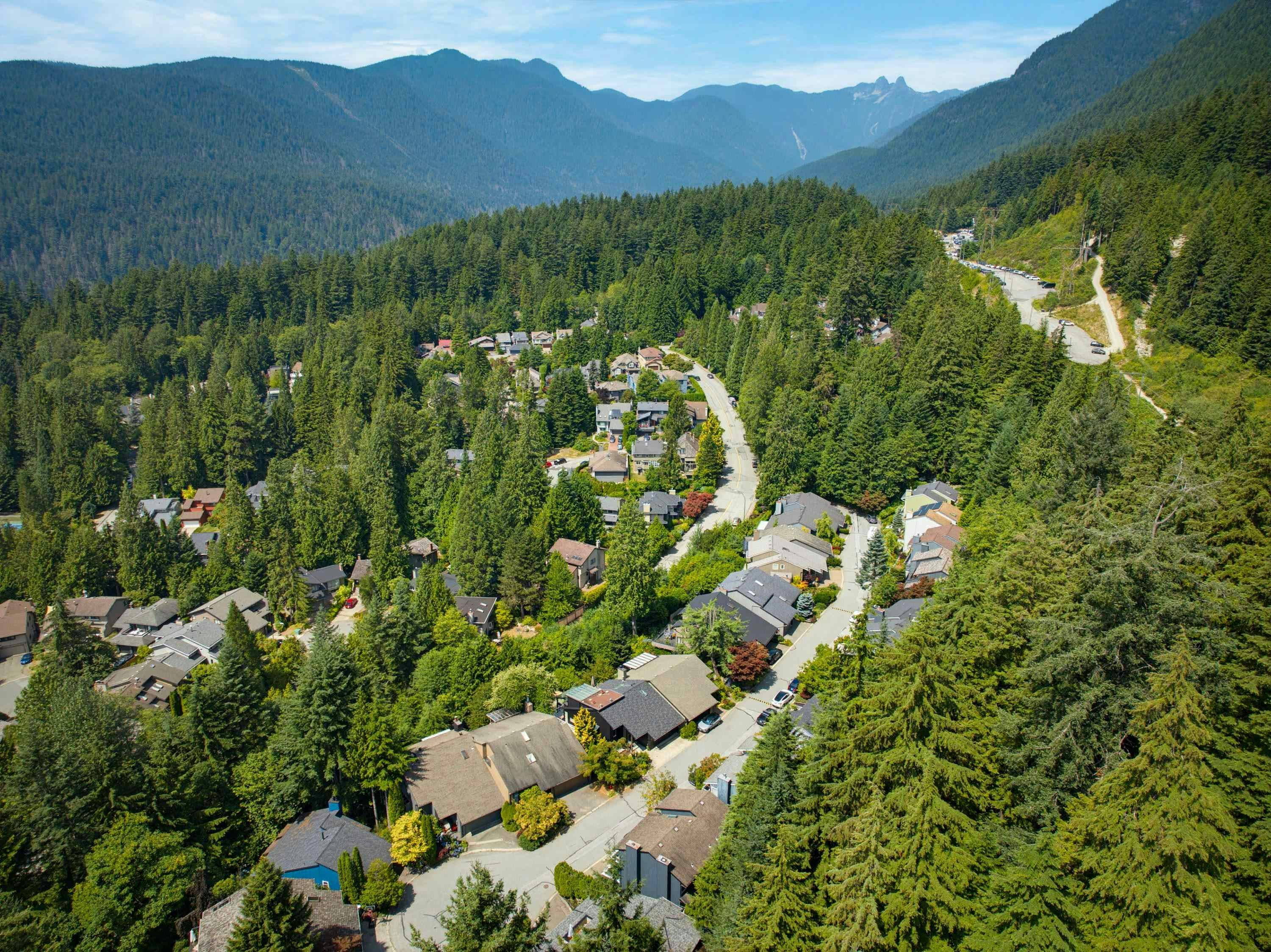 5623 Eagle Court, North Vancouver, BC, V7R 4V4