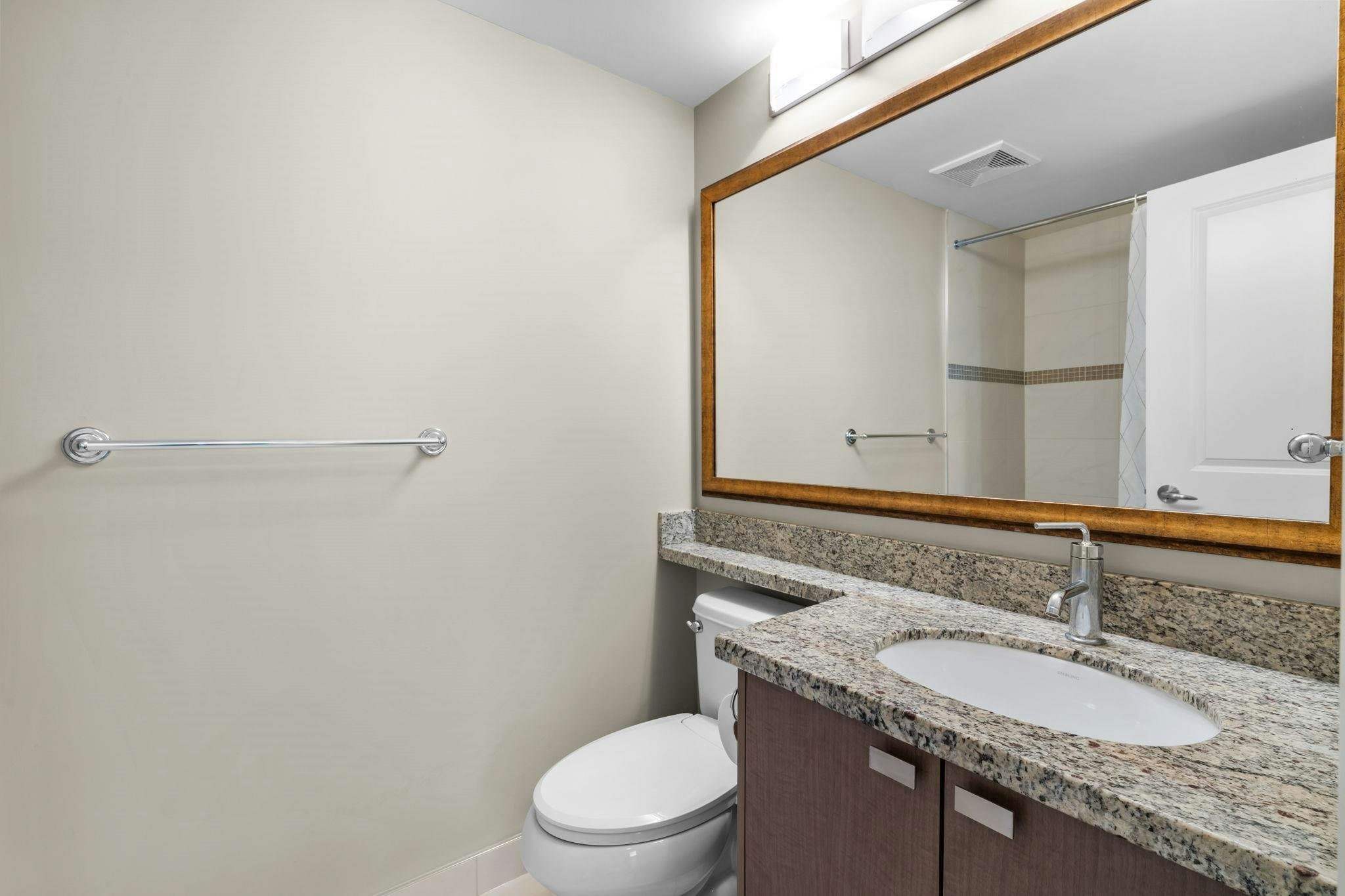 1709-888 Carnarvon Street, New Westminster, BC, V3M 0C6 - 14