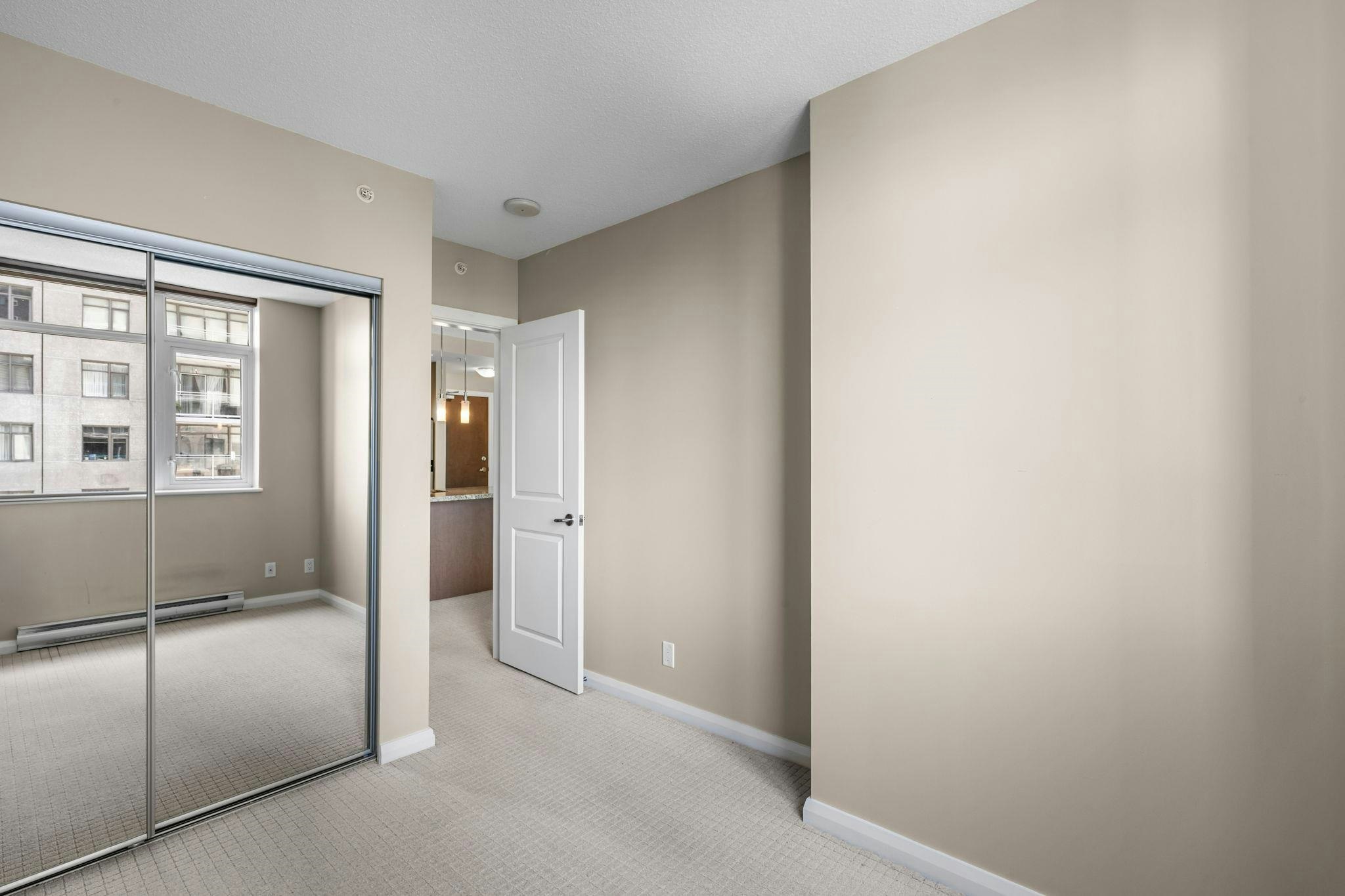 1709-888 Carnarvon Street, New Westminster, BC, V3M 0C6 - 17