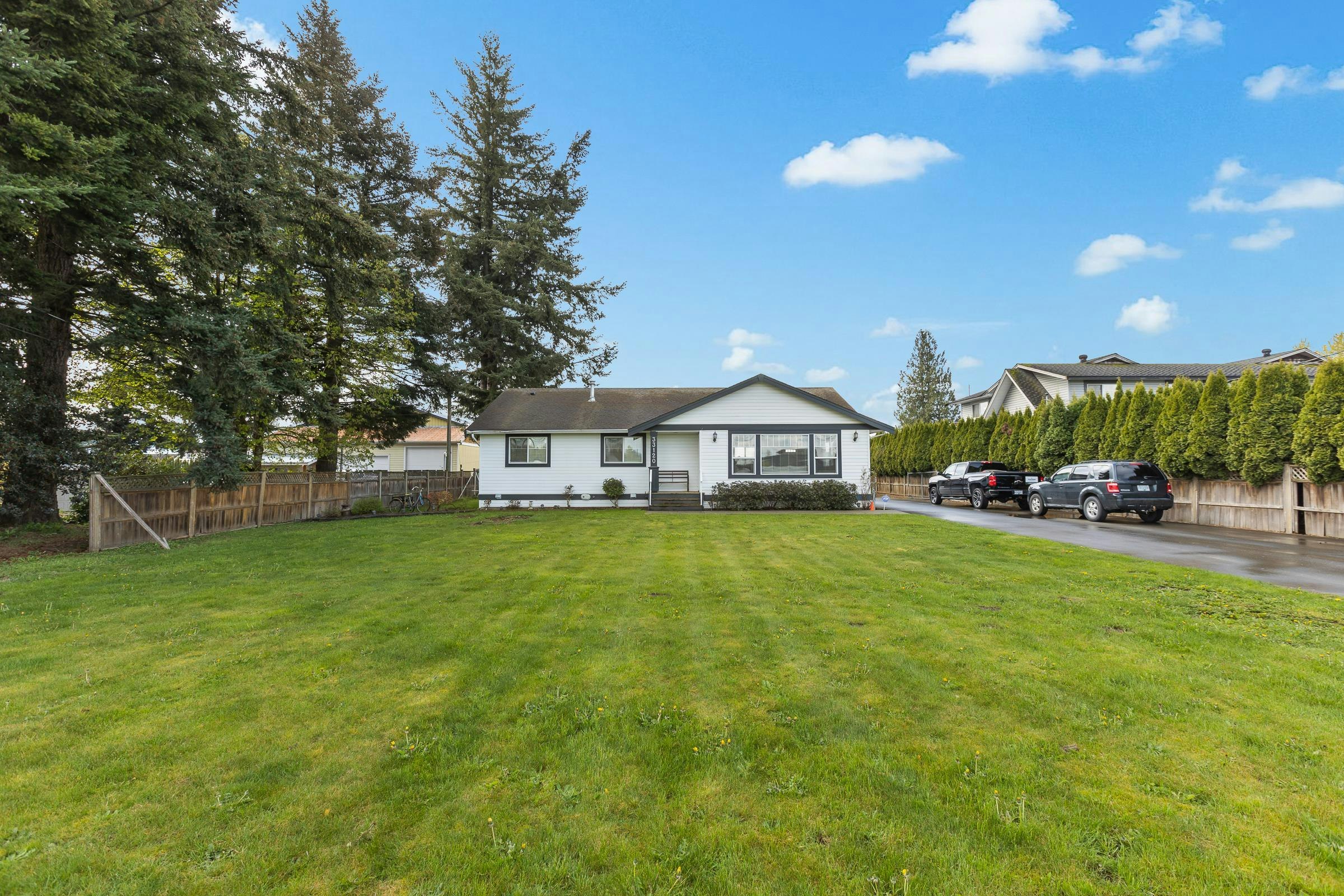33120 Huntingdon Road, Abbotsford, BC, V2S 7Z3 - 11