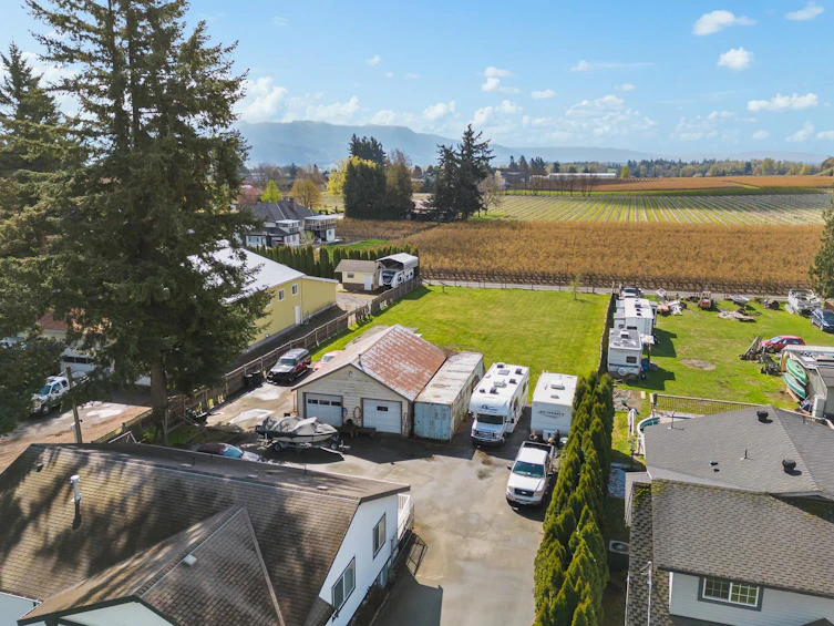33120 Huntingdon Road, Abbotsford, BC, V2S 7Z3 - 9