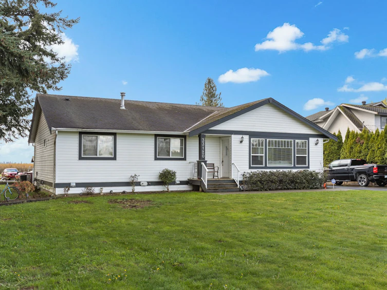 33120 Huntingdon Road, Abbotsford, BC, V2S 7Z3 - 12