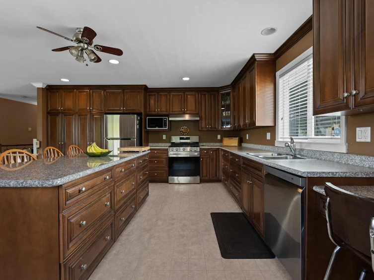 33120 Huntingdon Road, Abbotsford, BC, V2S 7Z3 - 20