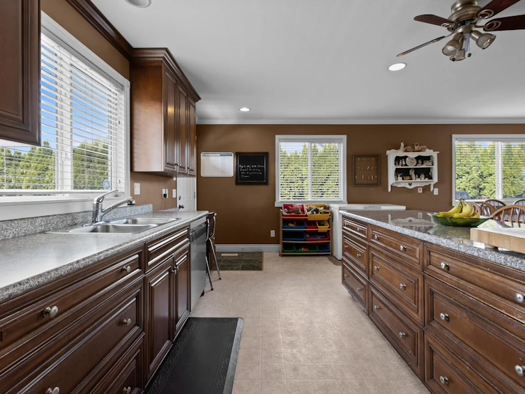 33120 Huntingdon Road, Abbotsford, BC, V2S 7Z3 - 26