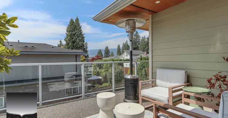 116 W Windsor Road, North Vancouver, BC, V7N 2M8 - 20