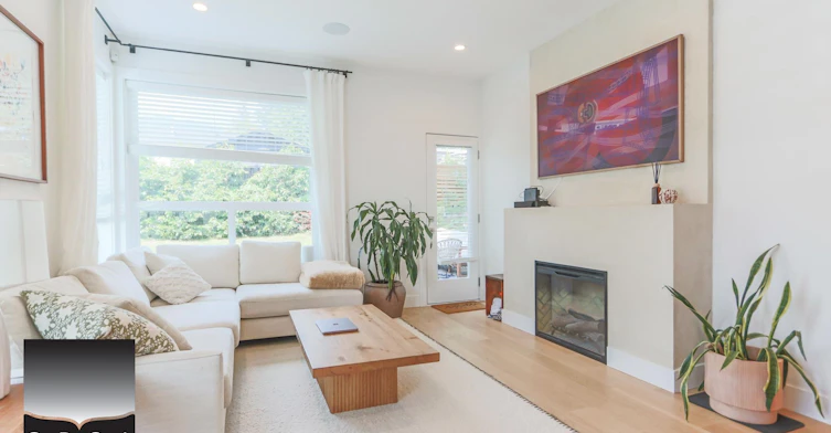 116 W Windsor Road, North Vancouver, BC, V7N 2M8 - 2