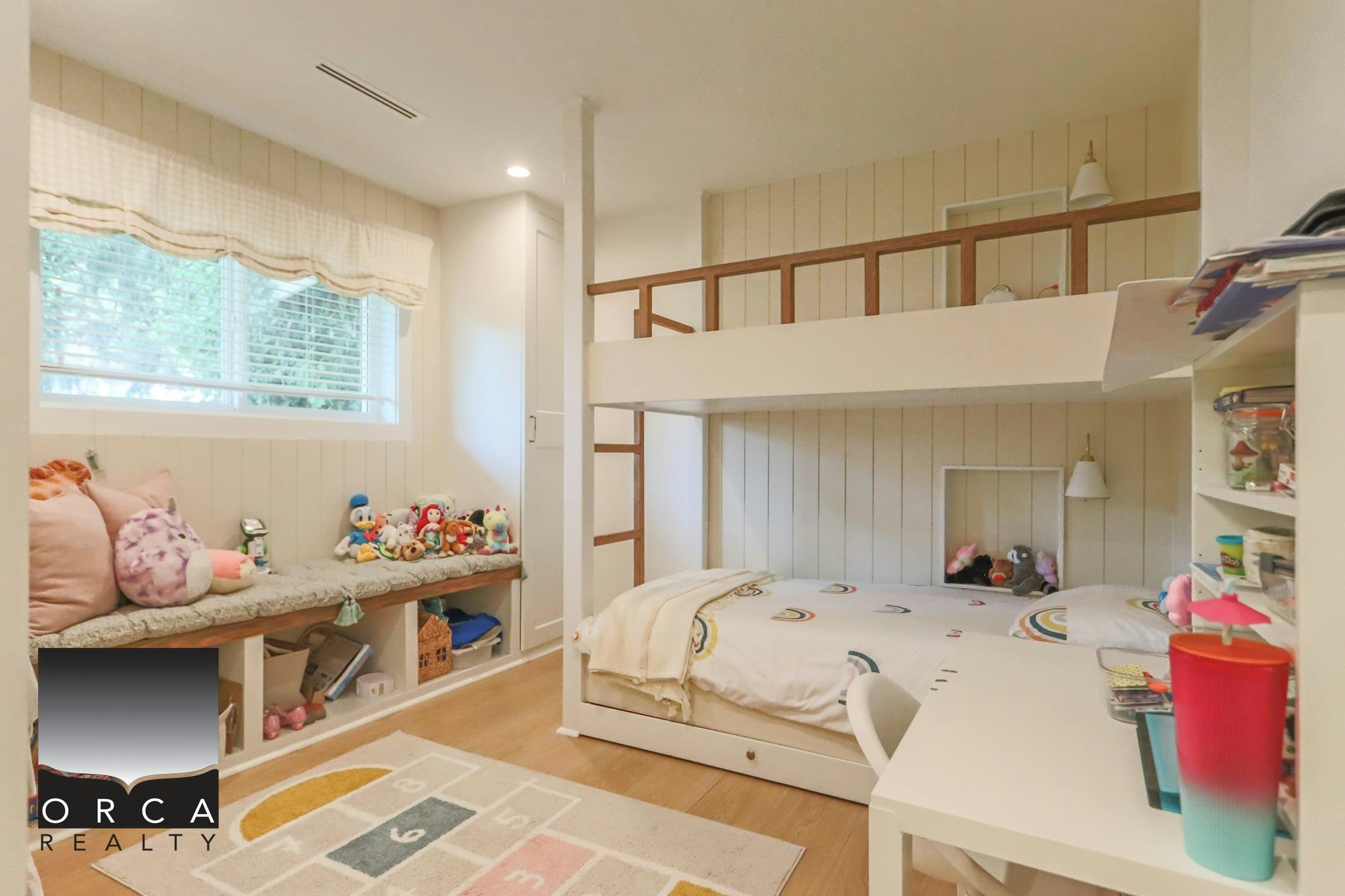 116 W Windsor Road, North Vancouver, BC, V7N 2M8 - 31