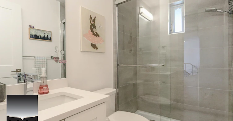 116 W Windsor Road, North Vancouver, BC, V7N 2M8 - 30
