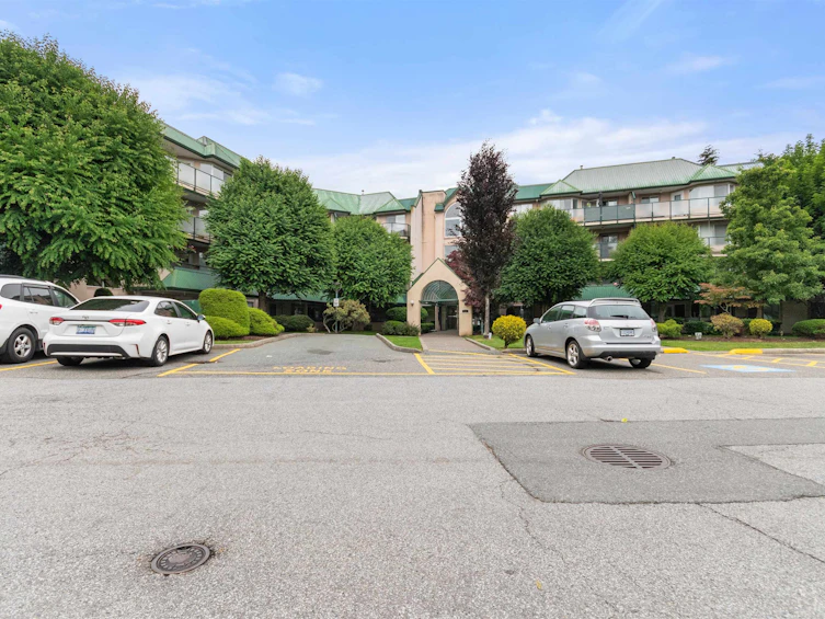 311-2964 Trethewey Street, Abbotsford, BC, V2T 6P4 - 3
