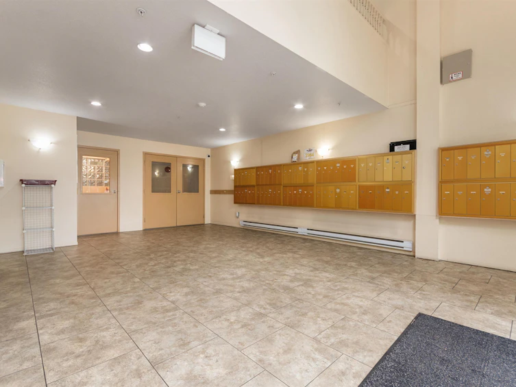 311-2964 Trethewey Street, Abbotsford, BC, V2T 6P4 - 32