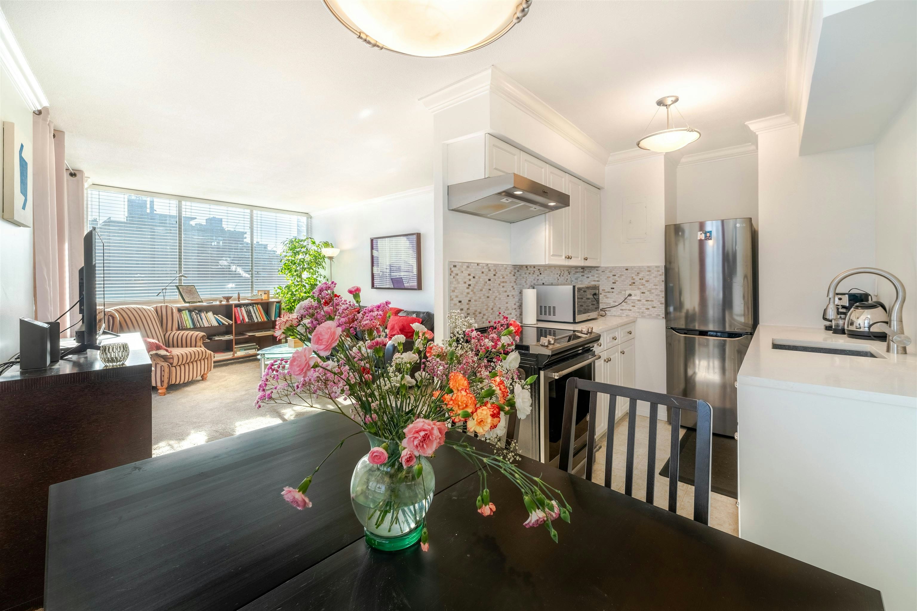605-1251 Cardero Street, Vancouver, BC, V6G 2H9 - 13