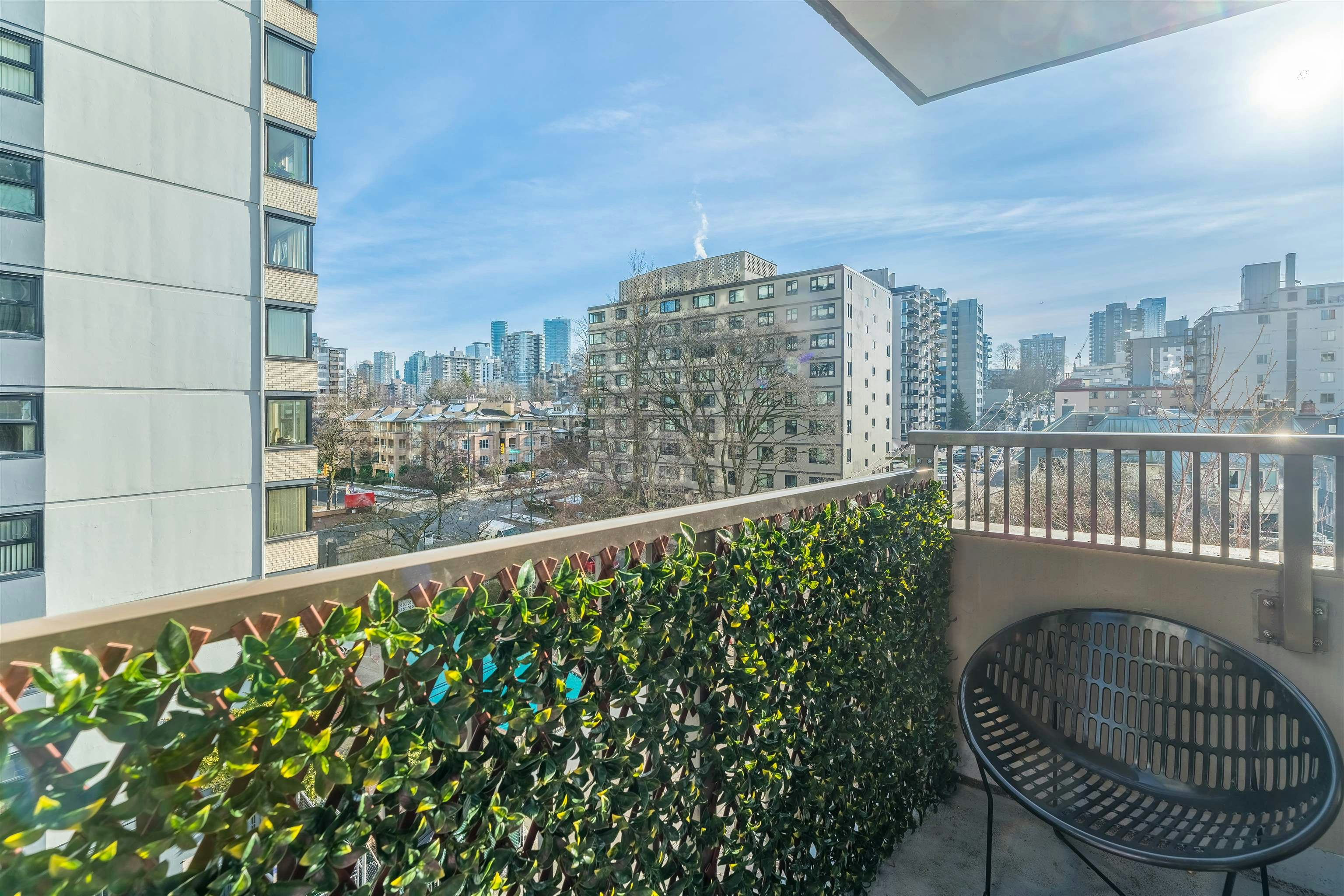 605-1251 Cardero Street, Vancouver, BC, V6G 2H9 - 17