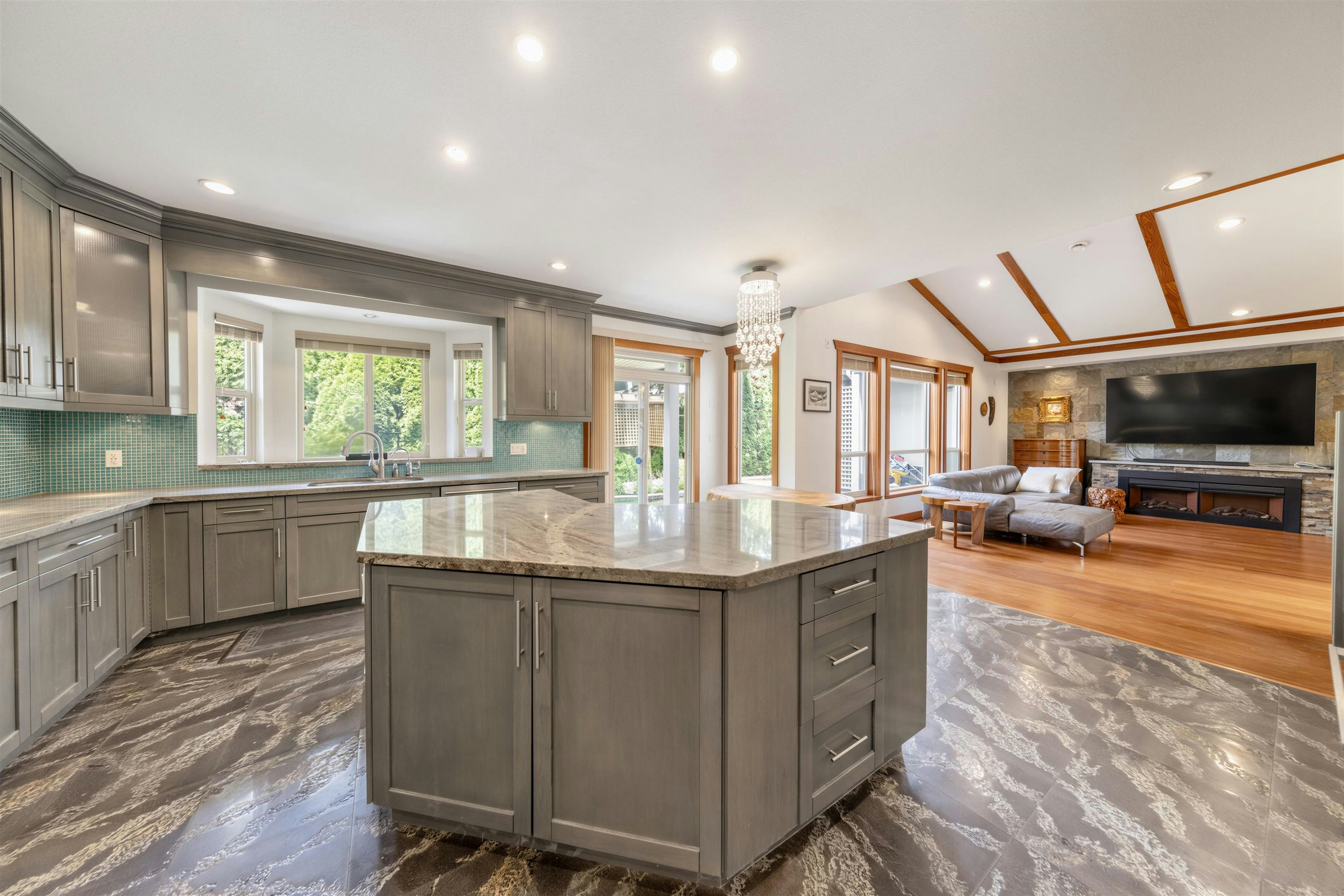 4451 Granville Avenue, Richmond, BC, V7C 1E2 - 20