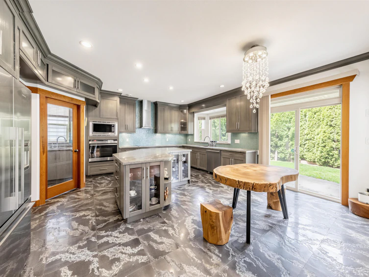 4451 Granville Avenue, Richmond, BC, V7C 1E2 - 13