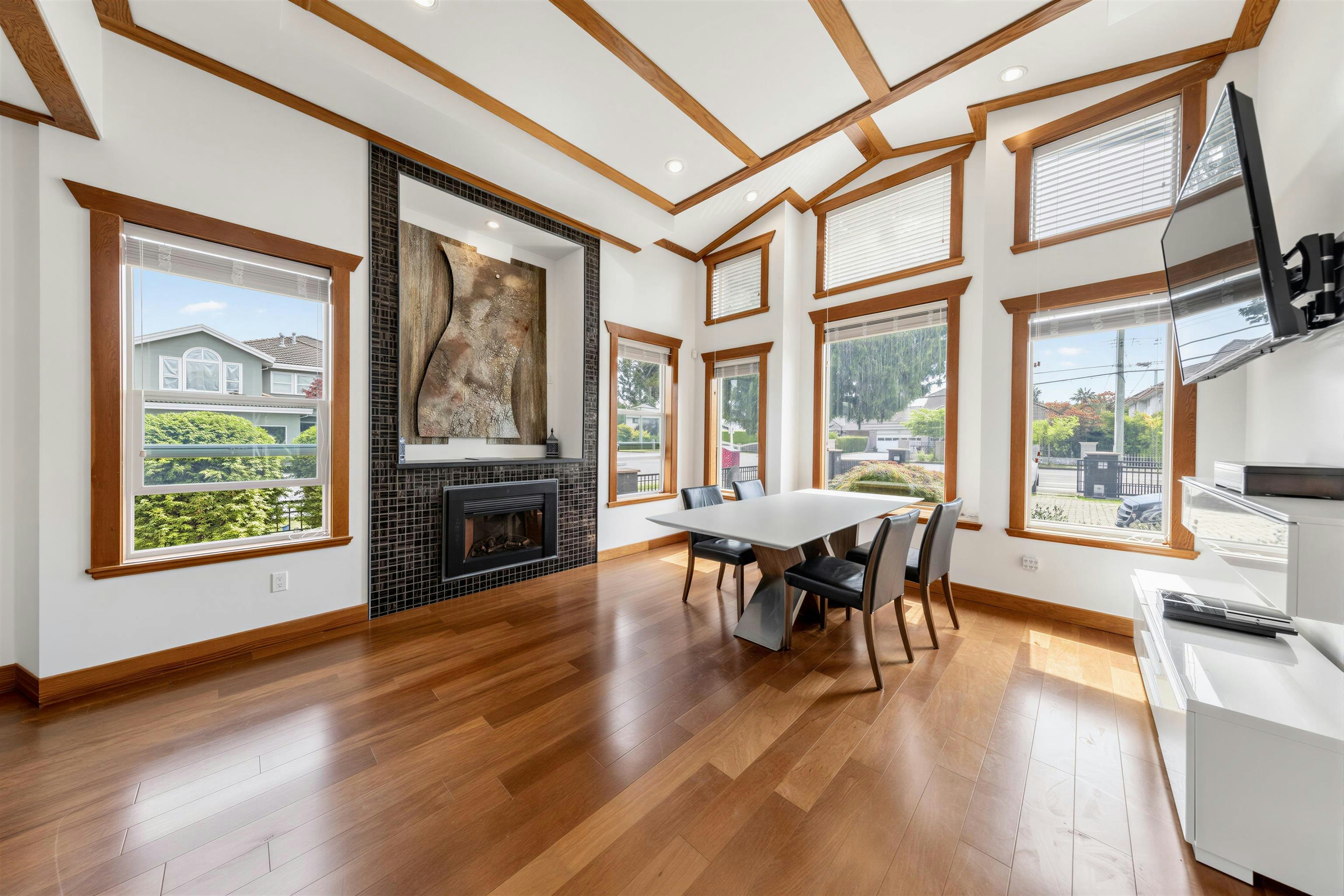 4451 Granville Avenue, Richmond, BC, V7C 1E2 - 6