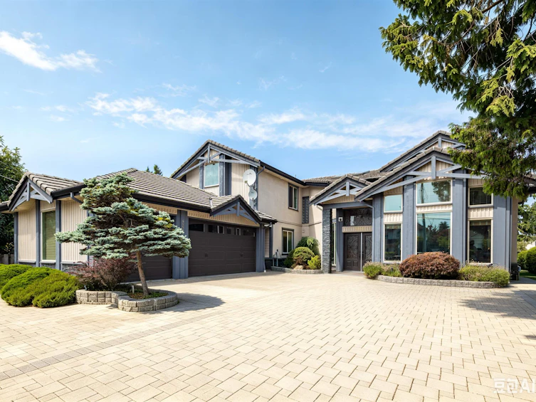 4451 Granville Avenue, Richmond, BC, V7C 1E2 - 3