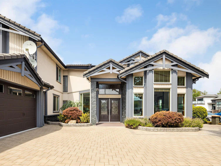 4451 Granville Avenue, Richmond, BC, V7C 1E2 - 4