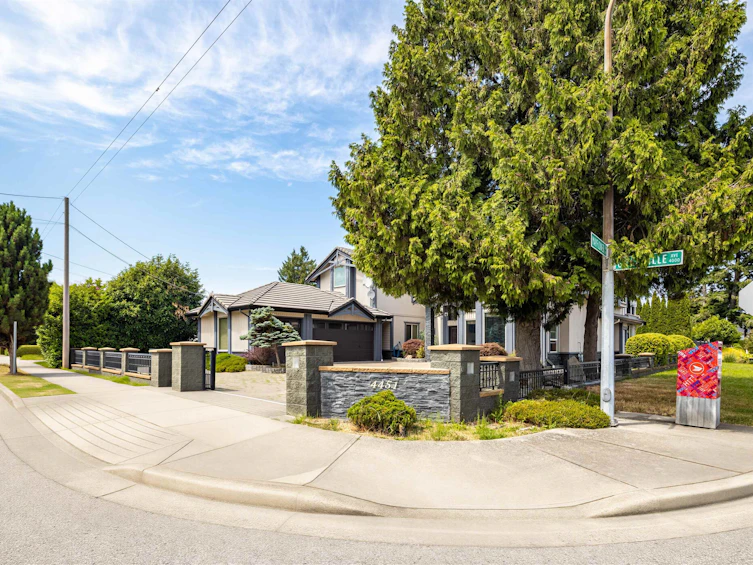 4451 Granville Avenue, Richmond, BC, V7C 1E2 - 5