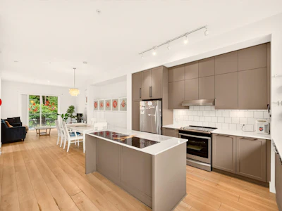 21-4638 Orca Way - 3