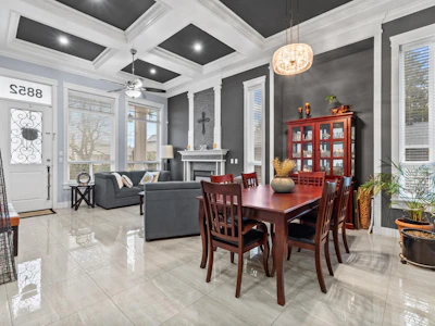 8852 118 Street - 3