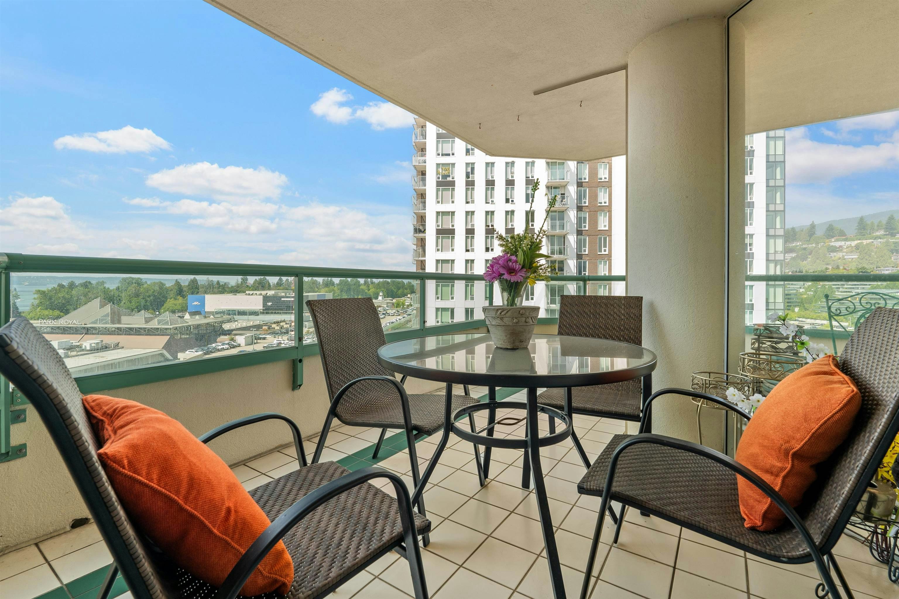12D-328 Taylor Way, West Vancouver, BC, V7T 2Y1 - 8