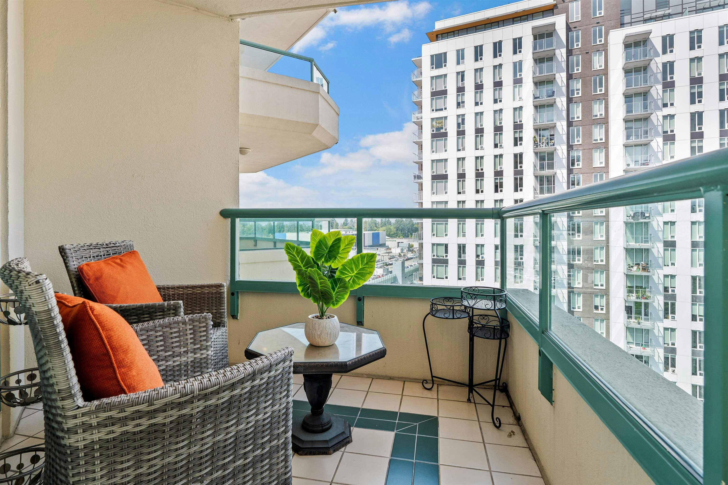 12D-328 Taylor Way, West Vancouver, BC, V7T 2Y1 - 10