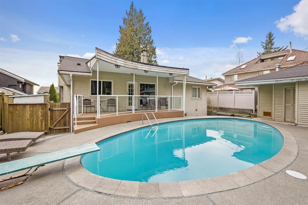 376 N Ranelagh Avenue, Burnaby, BC, V5B 1H8 - 10