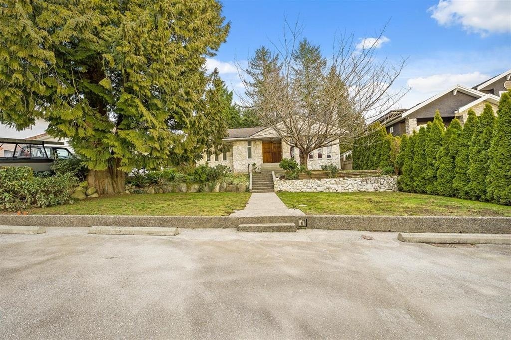 376 N Ranelagh Avenue, Burnaby, BC, V5B 1H8 - 9